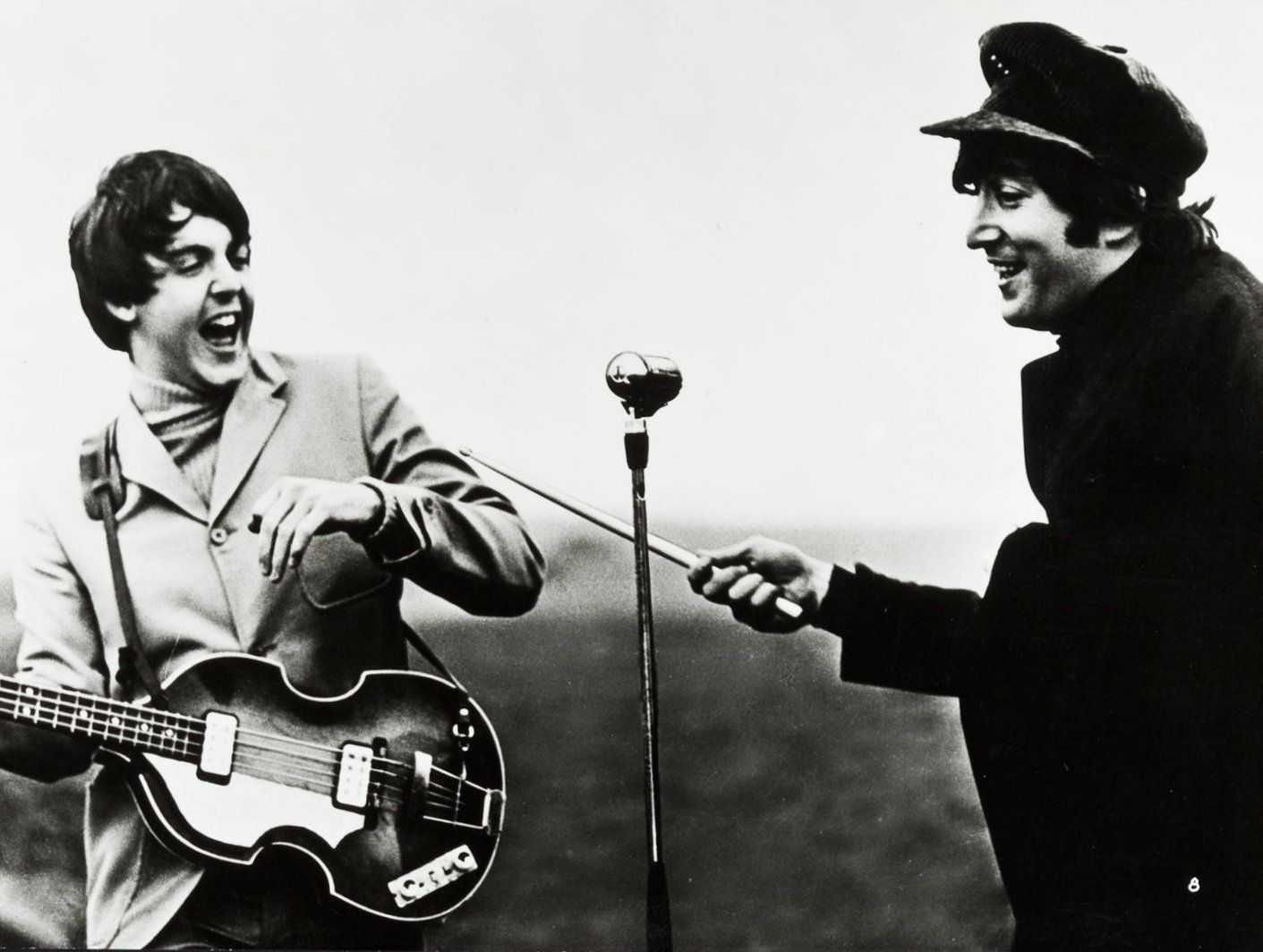 3 lifelong Beatles fans seek to find missing Paul McCartney guitar and  solve greatest mystery in rock and roll - CBS News