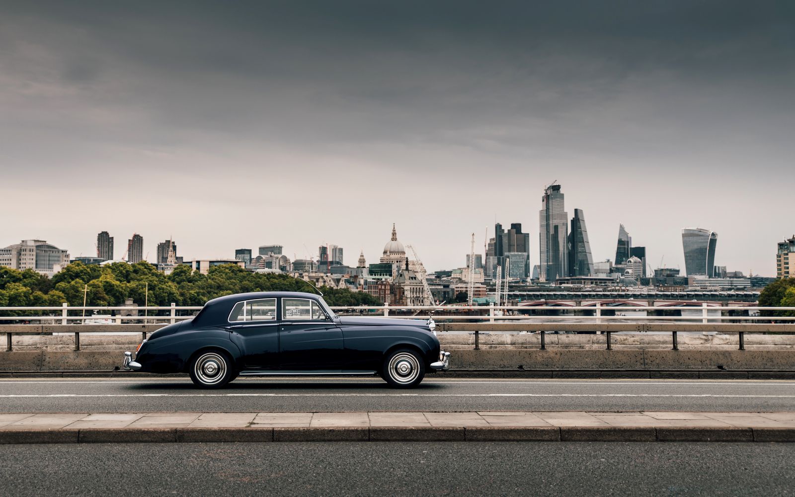 The Classic Rolls Royce Phantom is Electrifying!