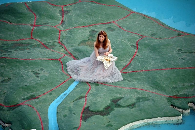 Crab On Chips in Ventnor in a Vintage Gown Dreaming of Breakfast at Tiffany's